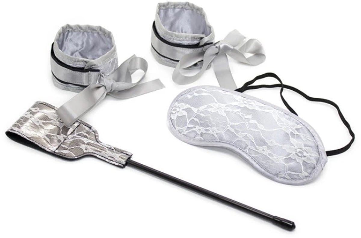 Nooitmeersaai - Bondaget set met handboeien, masker en paddle - Satijn - Wit - One-size — afbeelding 1