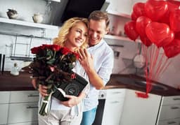 Romantische Cadeaubox met Decoraties voor een Speciale Nacht — thumbnail 7