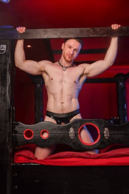 SUKREW Wet Look U-Style Brief - MAAT L - Erotisch Heren Ondergoed - Slip voor Man - Sexy mannen Slip — thumbnail 4