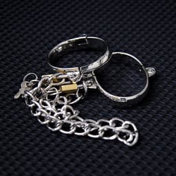Nooitmeersaai -Zilveren voetboeien met ketting - 9,2 x 7,3 cm — thumbnail 2