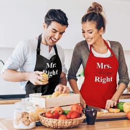 Mr & Mrs Schortenset voor Koppels - Leuk Verlovings- of Huwelijkscadeau — thumbnail 2