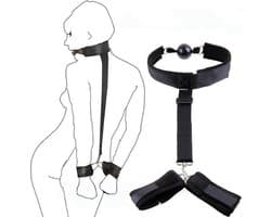 Jumada's - Complete Bondage Set - Mond Bal en Handboeien voor SM - Gag Ball met Halsband en Boeien - Zwarte BDSM Kit - Onderdanige Seksspeeltjes - BellaSupplies