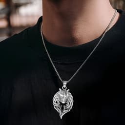 2Pcs Wolf Head Pendant Necklace Wolf Pendant Necklace Skirt Gothic Punk Hip Hop Necklaces for Men Women - Red Black — thumbnail 2