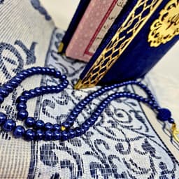 Islamitische cadeau set - Gebedsbenodigdheden - Religieus geschenk - Luxe geborduurde mat - 120x70 cm - Divers — thumbnail 4