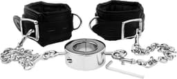 Luxe enkelboeien met ketting en ballen crusher - Lederen Enkelmanchetten - RVS Ketting - Metalen scrotum hanger - Bondage - Scrotum uitrekken - BDSM dominantie - Voor hem - Verstelbaar en One size — thumbnail 2