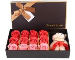 12 Rozen Zeep Bloemen Gift Set voor Vrouwen - Romantisch Valentijnsdag Cadeau met Pluche Beer