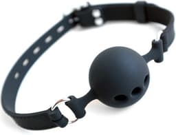 Silicone breathe trough ball gag — thumbnail 2