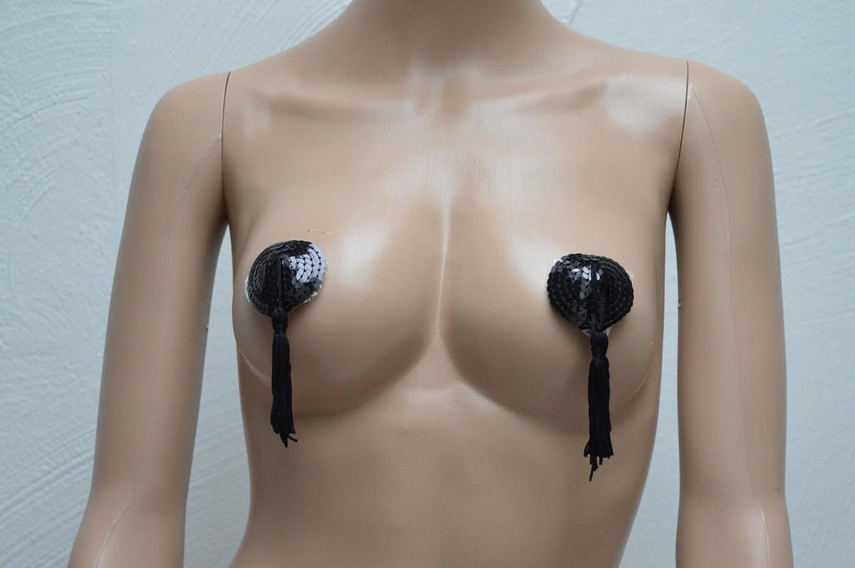 Zwarte Hartvormige Tepelstickers Tepel PlakkerTepelkwastjes Nipple Sticker — afbeelding 1