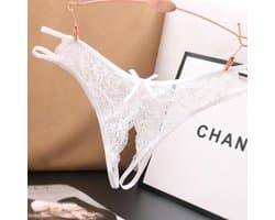Sexy String met Open Kruis - Wit - Ontwerp met Kant - Erotisch Design met Strik - One Size String - Dames Onderbroek - Lingerie / Ondergoed