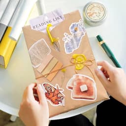 Boek Cadeauset - Leeservaring Set - Verras Lezers - Inclusief Decoraties - 20x15x5 cm - Meerkleurig — thumbnail 2