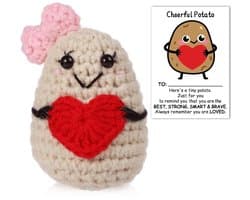 Dailygoods- Aardappelpop 7,5cm - Grappige Aardappel - Positieve Bevestigingskaart - Creatief Cadeauspeelgoed - Feestdecoratie - Premium Wolgaren - Knuffelpop