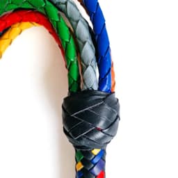 Black Label - Veelkleurige Gevlochten Lederen Flogger — thumbnail 2