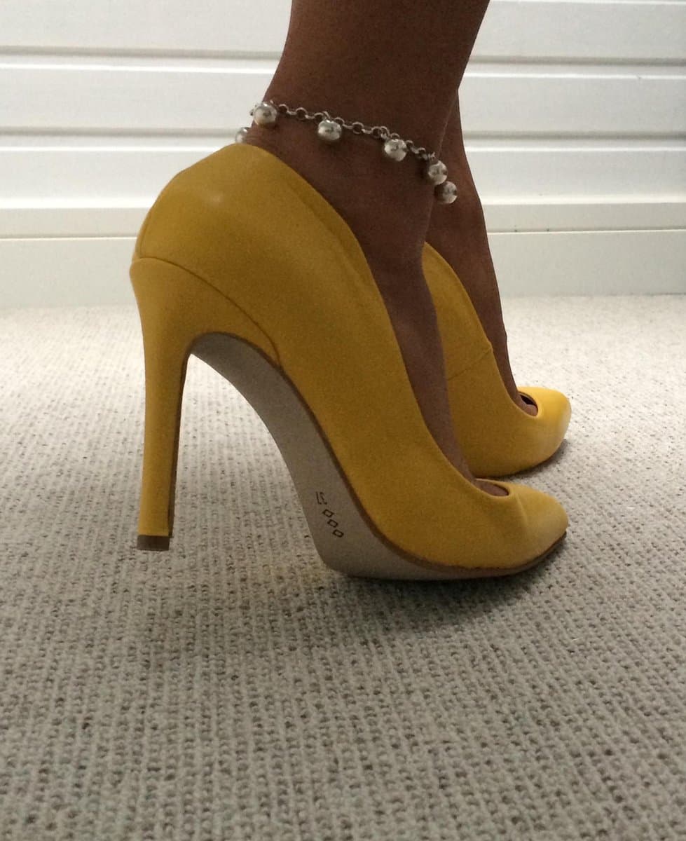 damesschoen sexy pump oker geel - high heels stiletto - killer heels — afbeelding 1