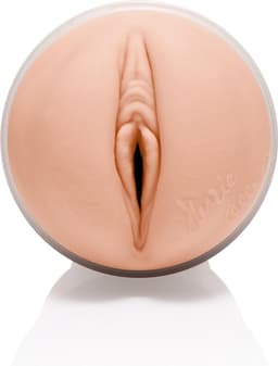 Fleshlight Girls - Kenzie Reeves Creampuff — thumbnail 17
