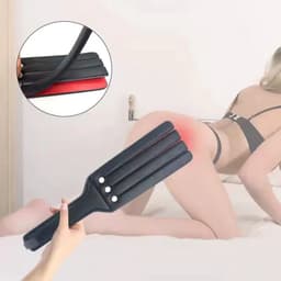 BDSM Zweep - Luxe Spanking Paddle met Flogger Stroken - Zwarte Leatherlook SM Slapper voor Impact Play - Billenkoek - Rollenspel en Koppels — thumbnail 5