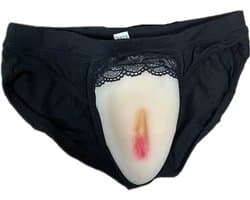 Slip met geïntegreerde 100% hypoallergene medische siliconen - XL - zwart - kanten details - realistisch - nepvagina - kunstvagina - onderlichaam - erotisch ondergoed - geslachtsdeel - cosplay - transgender - femboy - clitoris - elastisch - vulva -