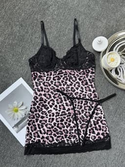 Luipaardprint Sexy Lingerie Set 2-Delig - Kanten Beugelvrije Camisole - Mini Nachthemd Met Bijpassende String - Ondergoed Vrouwen Romantisch Cadeau Verjaardag Valentijn — thumbnail 3