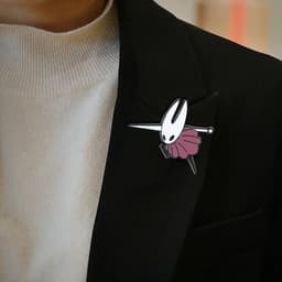 4 stuks Hollow Knight Pin Cartoon Anime Badge Pins Buttons Stekker Emaille Speld voor DIY Kleding Trui Shirt Jas Kleding Tas — thumbnail 4