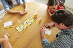 Partyspel - Tekenspel - Gezelligheid thuis - Snelle tekenrondes - 4 spelers - Multicolor — thumbnail 3
