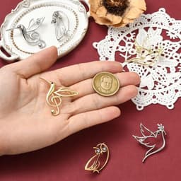 6 Stks 6 Stijlen Vogel Reversspeldjes Gouden Holle Dier Broches Kolibrie Broche Pin Duif Uil Pins Sjaal Gesp Tas Clip voor Vrouwen Mannen — thumbnail 3