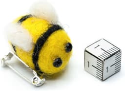 Bee Vilt Broche Pin Vilted Handgemaakte Wesp Hommel - Handgemaakte Mode-sieraden I Pin Button Pins, 25mm, Vilt, niet bekend — thumbnail 5
