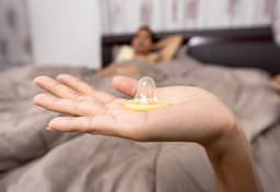 Durex Natural Slim Fit Condooms - 144 stuks — thumbnail 3