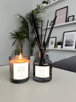 Luxe Geschenkset voor Kaarsen en Diffuser - Perfect Cadeau voor Vrouwen - Ontspanning en Sfeer — thumbnail 5