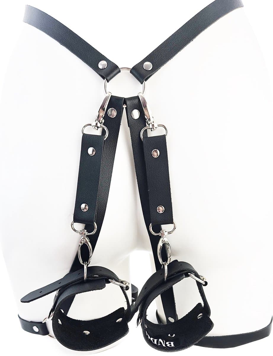 BNDGx® - Sex Harnas tuig pak met handboeien - Bondage set BDSM Erotische Fetish Body Nep Leer - Verstelbaar - — afbeelding 1