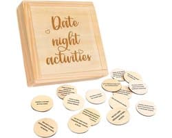 Date Night Spel - Koppel Activiteiten - Relatie Verdiepen - 52 Unieke Ideeën - 11x11x3cm - Niet gespecificeerd