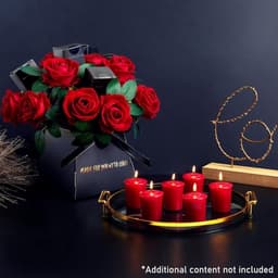 Luxe geschenkdoos met imitatierozen en rozengeurkaarsen, elegante bloemenset in houten doos, ideale geurkaarsen voor huis, romantische thuisdecoratie voor elke gelegenheid — thumbnail 2
