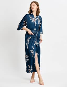 Lange Satijnen Kimono Jurk voor Dames - Luchtige Zomer Badjas met Bladerpatroon — thumbnail 5