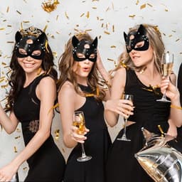 Sexy Leren Kattenmasker met Gratis Chockerset Dames – Luxe Kinky Masker – Lingerie Accessoire – Erotische Lingerie – Sexy Lingerie – BDSM Masker – Zwart – Kinky & Rollenspel –Verstelbaar – Fetish – Cadeau – Festivallook – Wasteland – Dare to Undress — thumbnail 11