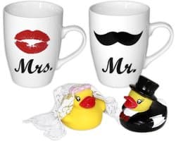 Mokken set - Bruidspaar bekers - Cadeau geven - Met badeendjes - Set van 2 - Multicolor