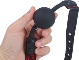 Banoch | courtesan ballgag red | siliconen Bal ∅ 4 cm — thumbnail 2
