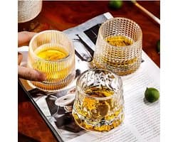 Whiskyglazenset van roterend glas, Wisky-glazen met bolvormige bodem voor proeverijen, 4 stuks, 4 stuks, speciaal voor rum, gin, amaro en sterke drank
