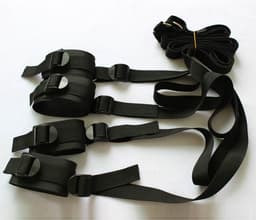 Zeloria Bondage Restraint Set – Verstelbare Hand- en Enkelboeien Voor Bed – BDSM Starter Set – Zwart — thumbnail 3