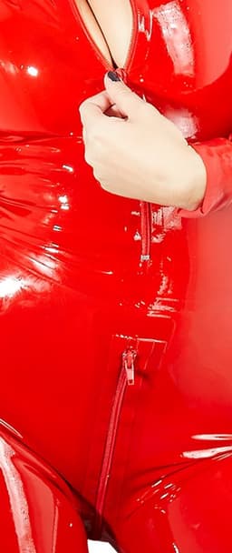 LateX – Erotische Bondage Catsuit met Rits Sluiting bij Borsten en Kruis Spanning Verzekerd Maat XS – Rood — thumbnail 3