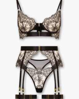 Luxe Lingerieset Dames – Lingerie Erotisch – Sexy Lingerie – 4-delige set – Zwart Kant – Lingerie Setje – Verleidelijke BH met Jarretels & Hoge Taille String – Sexy Lingerie – Chique – Luxe –Boudoir Look – Kinky – Erotisch – Maat XS/S, M, L, XL — thumbnail 10
