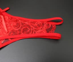 Erotische String Met Open Kruis I Sexy Slipje I Slip I Erotisch Ondergoed I Met Strik I One Size I Voor Heupomtrek 70-110 CM I Zwart — thumbnail 5