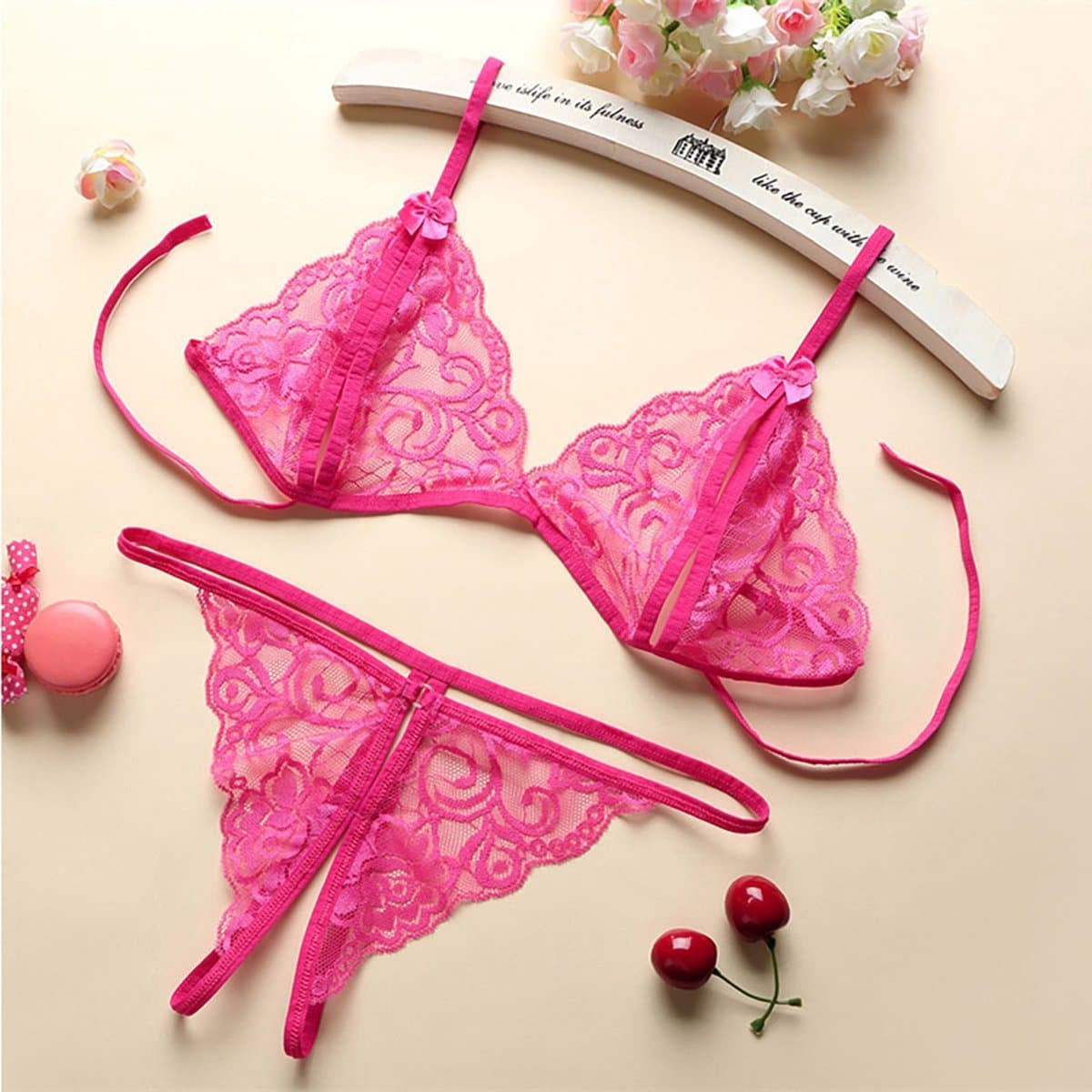 Finnacle - Kanten Lingerie - Open kruis - Cherise - Sexy Hot - Erotische Set - Vrouwen Kant - Transparante Lingerie - Sexy Kostuums - Nachtkleding - Babydoll - Open Cup Beha — afbeelding 1