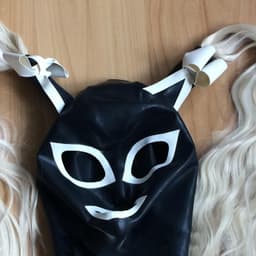 Latex masker met pruik, rekbaar — thumbnail 4
