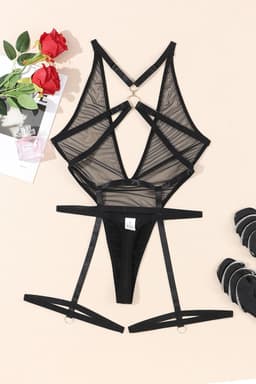Zwarte Doorschijnende Mesh Body Teddylingerie met V-hals, Gouden Ring en Strappy Jarretelgordel Sexy lingerie | Sexy bodysuit dames | Erotische lingerie voor dames | Body lingerie | Bodies | kanten body | Sexy bodystocking | Sexy lingerie setje eroti — thumbnail 4