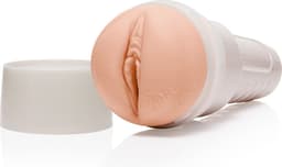 Fleshlight Girls - Kenzie Reeves Creampuff — thumbnail 21