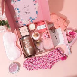 Unieke Verjaardagscadeaus Set voor Vrouwen - Geschenken Mand Ideeën en Wijn Tuimelaar Set — thumbnail 5