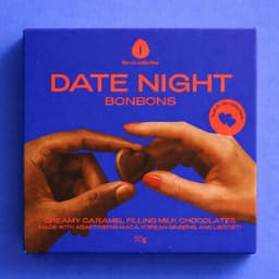 Date Night Bonbons | Lustopwekkende Chocolades | Sex Chocolades | 100% natuurlijk | Maca, Ginseng en Damiana | Melkchocolade met Karamel | Inclusief Truth or Dare Spel | 4 Stuks — thumbnail 1