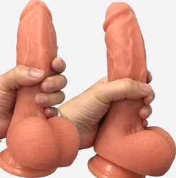 Banoch | Dildo siliconen beige met zuignap | max Ø 4,7 cm | 20 cm — thumbnail 3