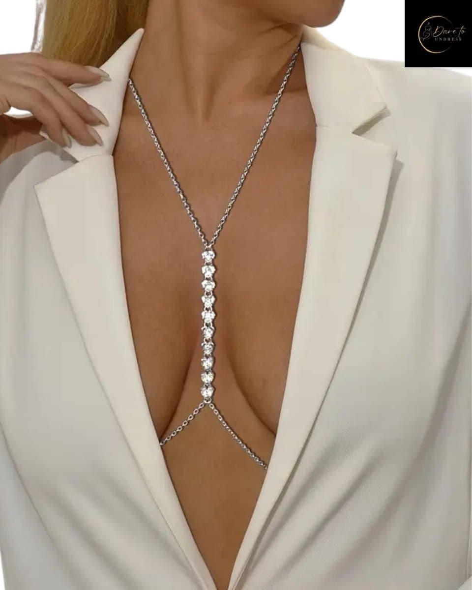 Diamond Desire – Sexy Lichaamssieraad met Kristallen – Zilveren Body Chain voor Dames – Erotisch Sierraad – Erotische Accessoire – Clubwear – Erotisch feest – Elegant – Dare to Undress — afbeelding 1