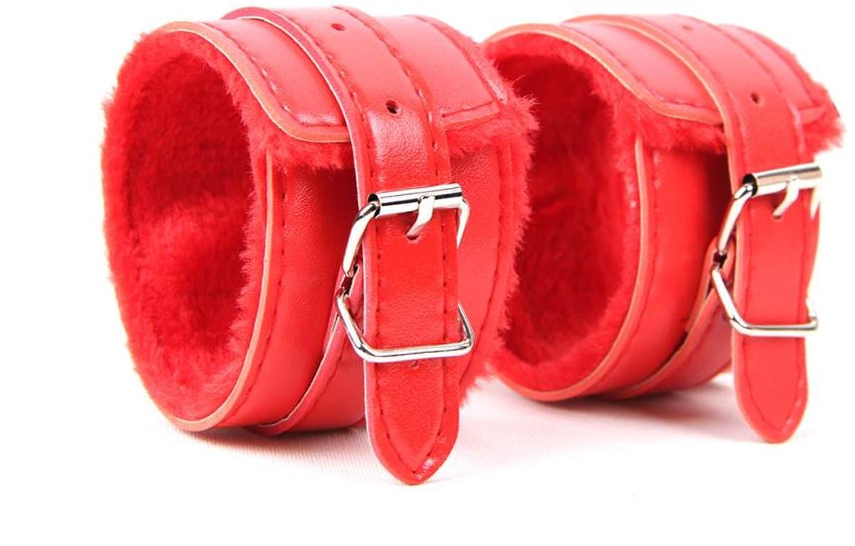 Zeloria Zachte Handboeien van Kunstleer met Pluche Voering – Verstelbaar – Met Ketting en Snelsluiting – Rood — afbeelding 1