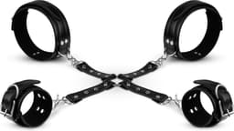 Bedroom Fantasies - Bondageharnas Handboeien en Hogtie Set - Zwart — thumbnail 8