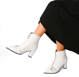 Spitse Teen Kitten Hak Laarzen - Zwarte Booties met Klinknagels voor Dames — thumbnail 3